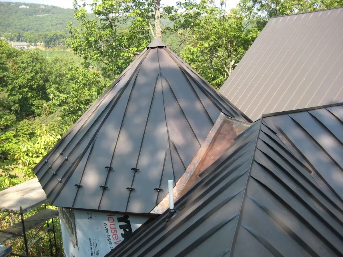 Professional Gutter Cleaning by Craftsman Roofing in Broadway Square